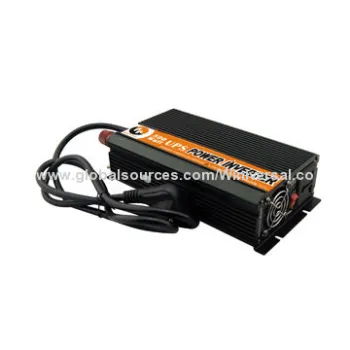 High-efficiency 500W Cigarette Charger Inverter with 12A Battery Charger, 220V AC Output Voltage