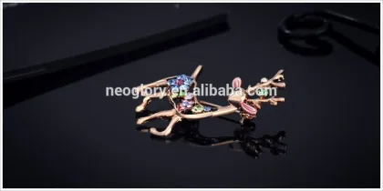 Neoglory Austrian Crystal Rose Gold Plated Cute Design Indian Brooch Jewelry Accessories