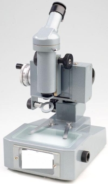 Reading Microscope