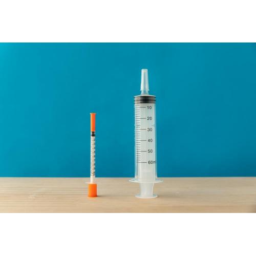 Steril tek kullanımlık insülin şırıngası 1ml 0.5ml