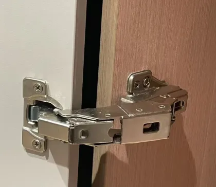 custom wardrobe furniture connector