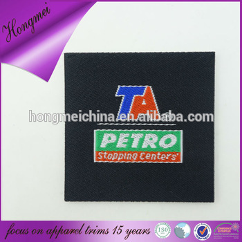 Cheap custom machine embroidery badges/embroidery labels