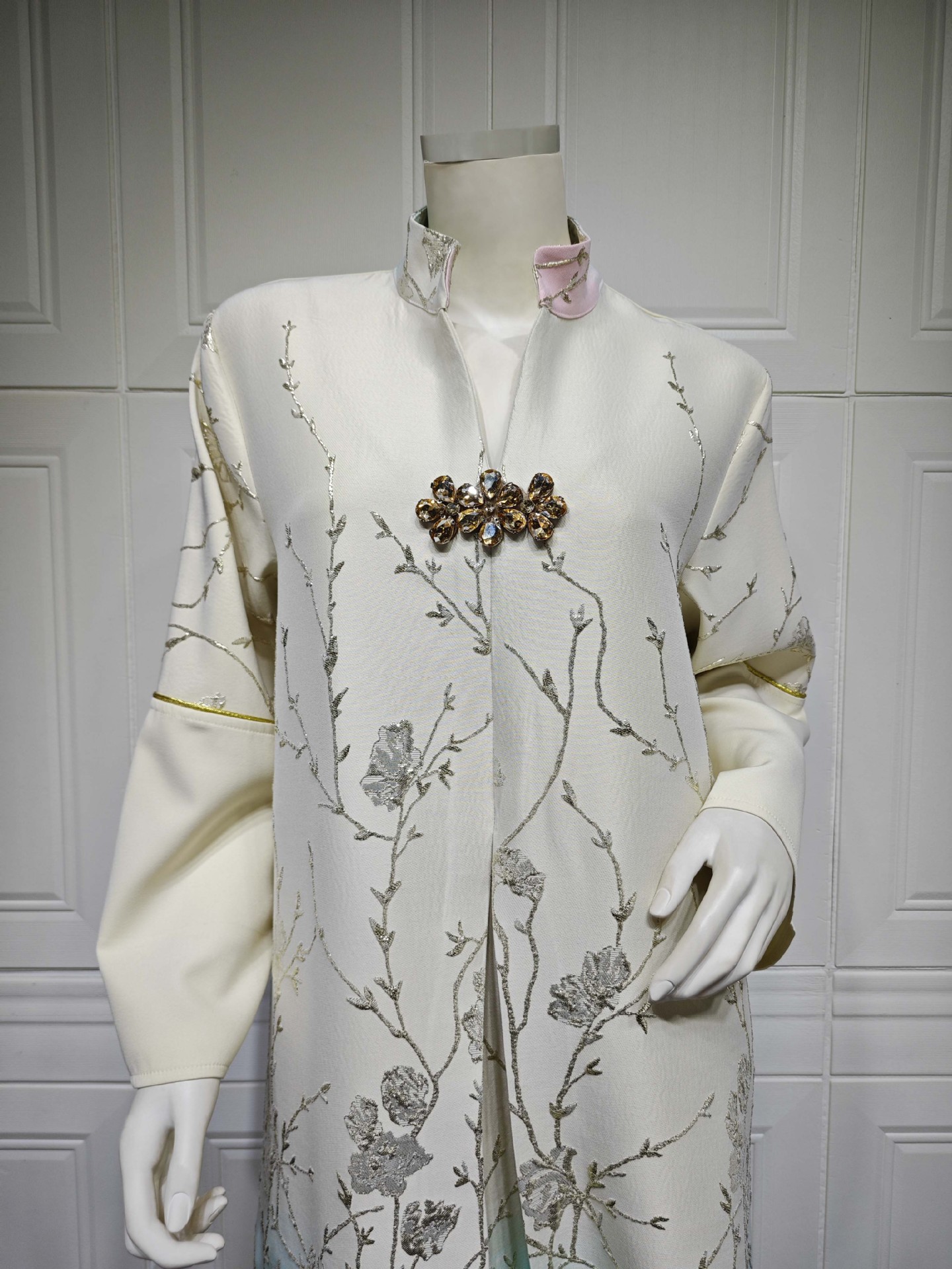 Floral Embroidered Gradient Abaya Dress