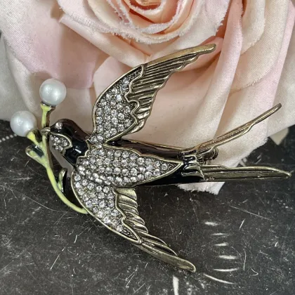 Zodiac Swallow Brooch Animal Brooches