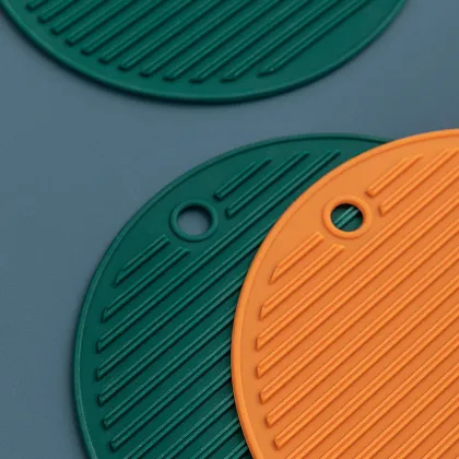 OSBORN Insulation Silicone Placemat Pad & Coaster - Protect Your Surfaces