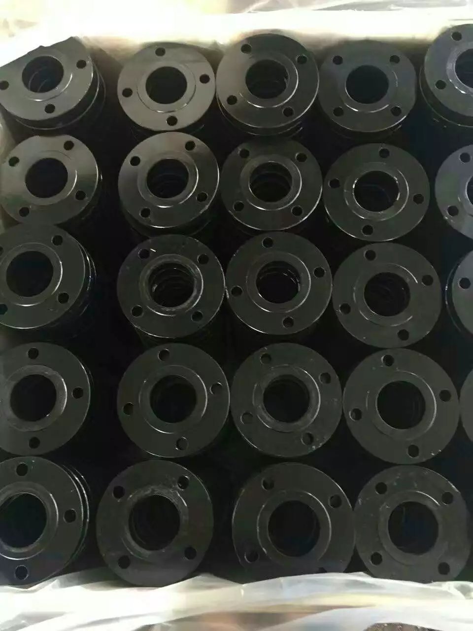 flange (21)