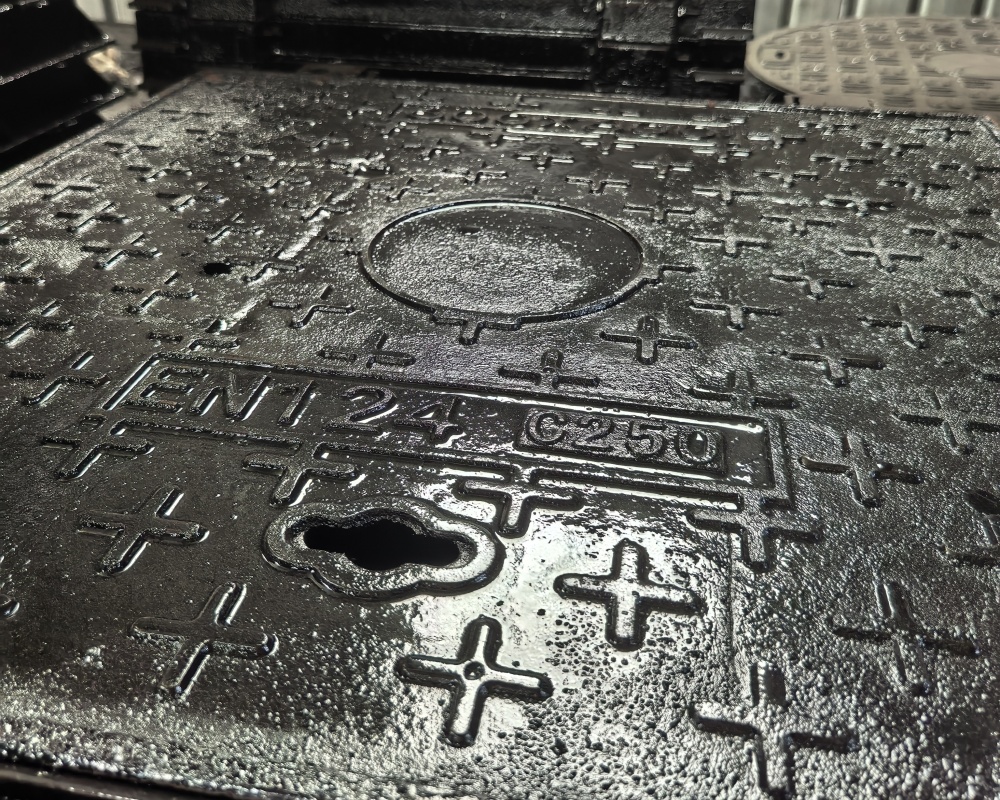ductile iron manhole cover details 4