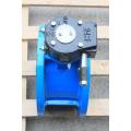 Soft seal flange butterfly valve