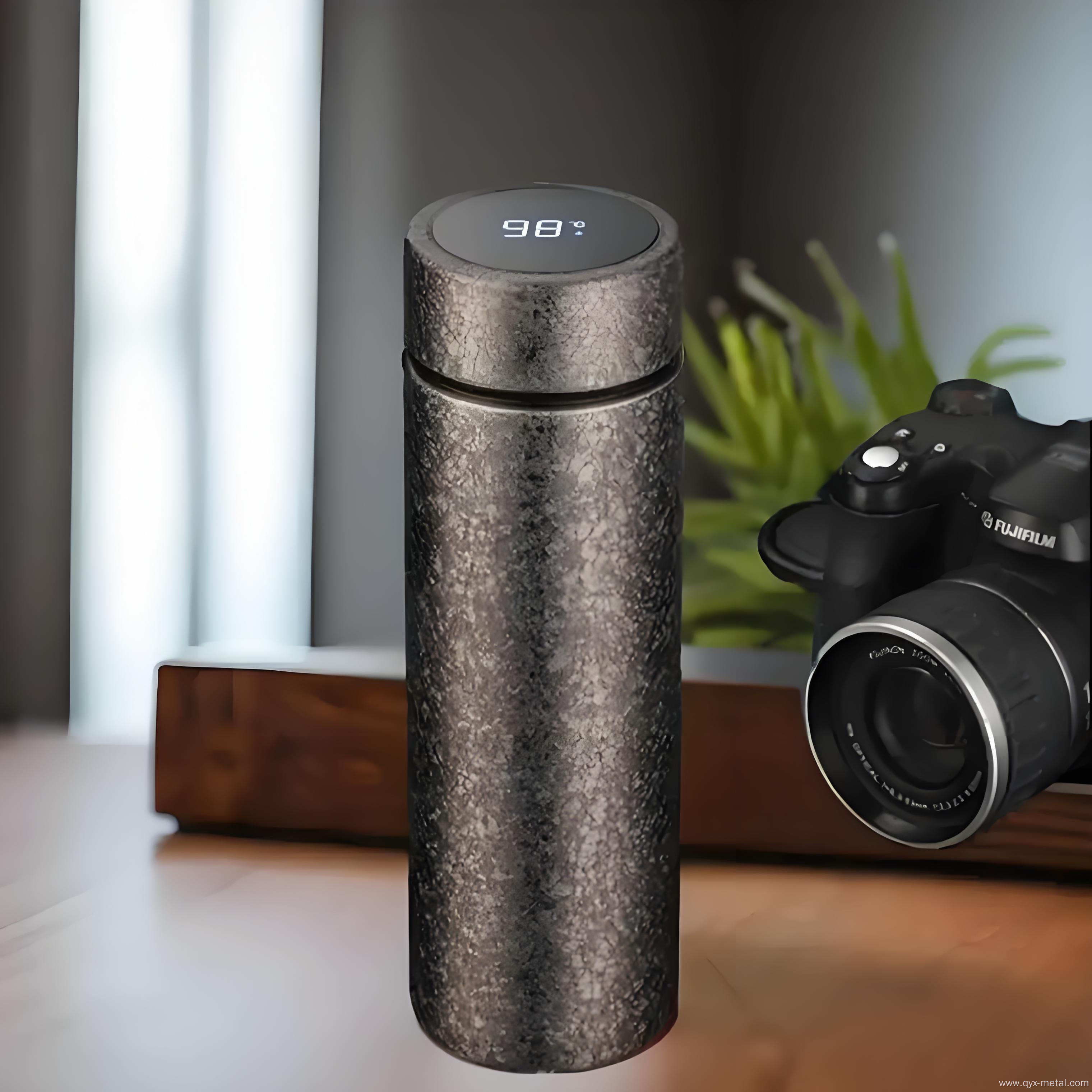 Titanium Vacuum Bottle For Heat And Cold Preservation
