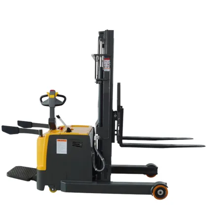 Chinese Factory Direct Sale: Easy Operated Stand-on Electric Reach Truck (Electric Reach Stacker)
