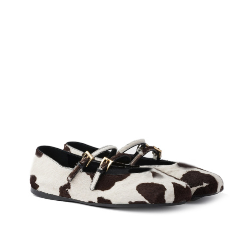 Trendy Cow Pattern Flat Shoes