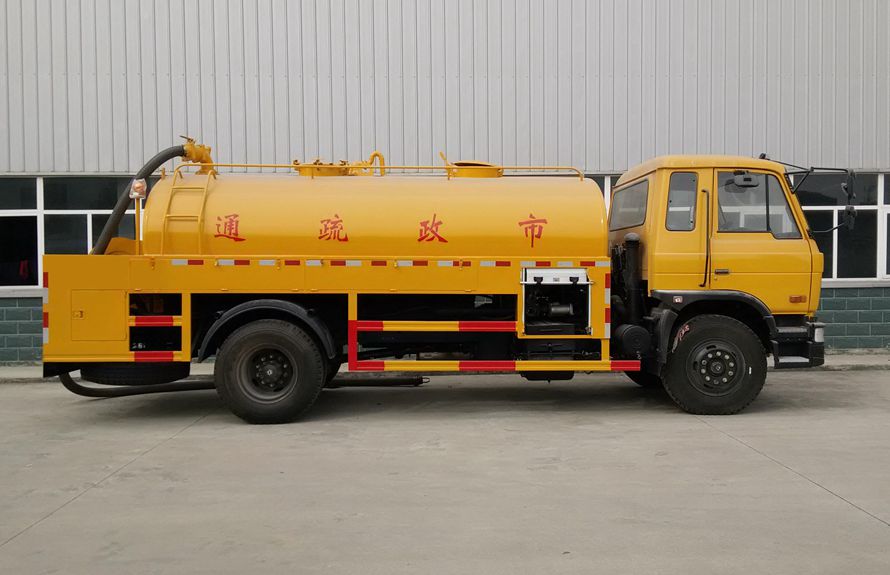 High Pressure Cleaning Truck 2