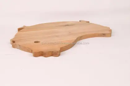 Bamboo Chicken-Shaped Acacia Wood Cutting Board