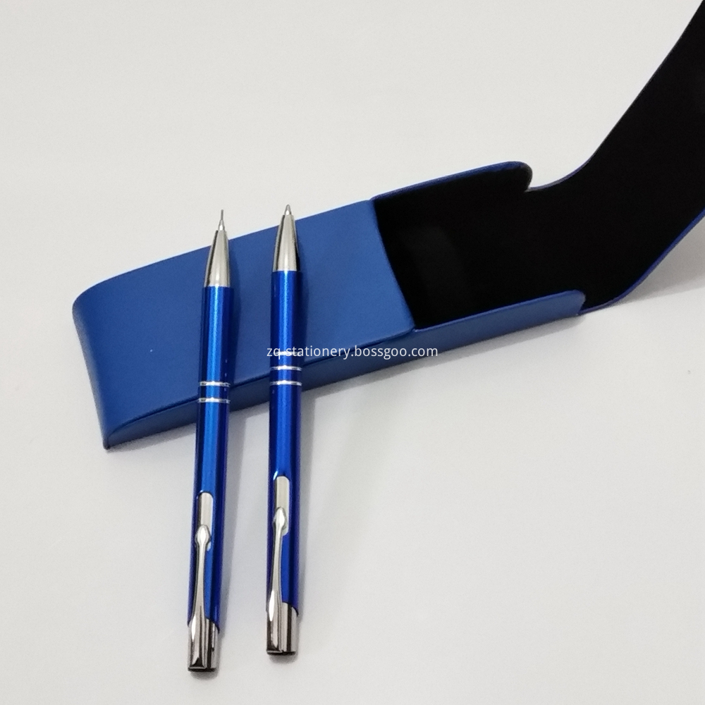 Engraved Pens Set