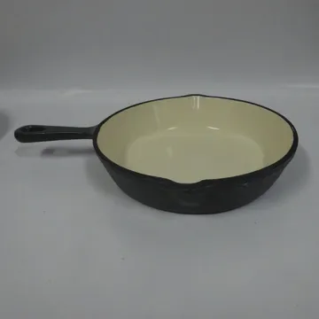 Black Enamel Covered Cast Iron Fry Pan