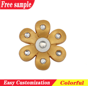 Flower pattern soft shoes charm with rhinestone