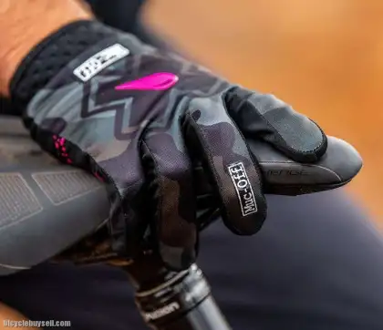 2021 muc off Moto Gloves Top Mountain Bike mx Glove Pink motorcycle Gloves Top Motocross Glove Men bmx Glove H