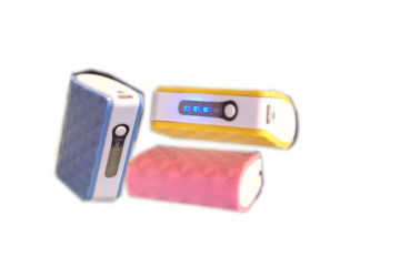 Oem Colourful 18650 Power Bank 4400mah For Tablet Pc , Mp3 , Psp , Blackberry