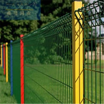 Double loop fence