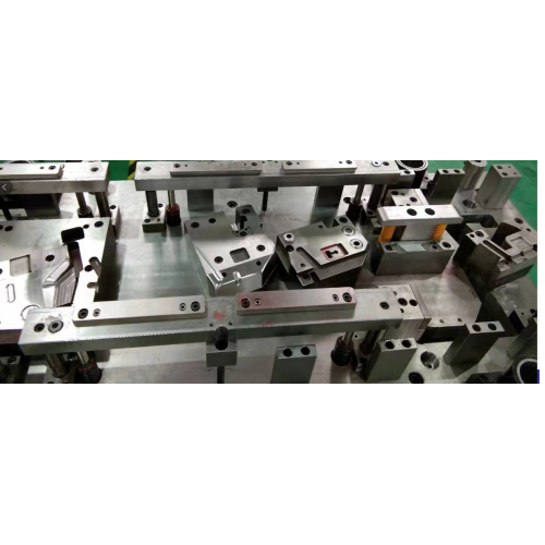 Automobile Hinge Stiffener mould