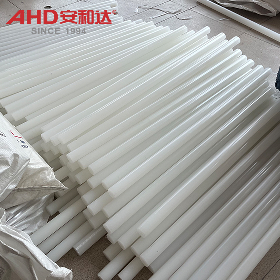 white pp plastic rod
