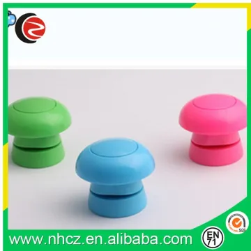 2016 cute cartoon Hole-punching machine