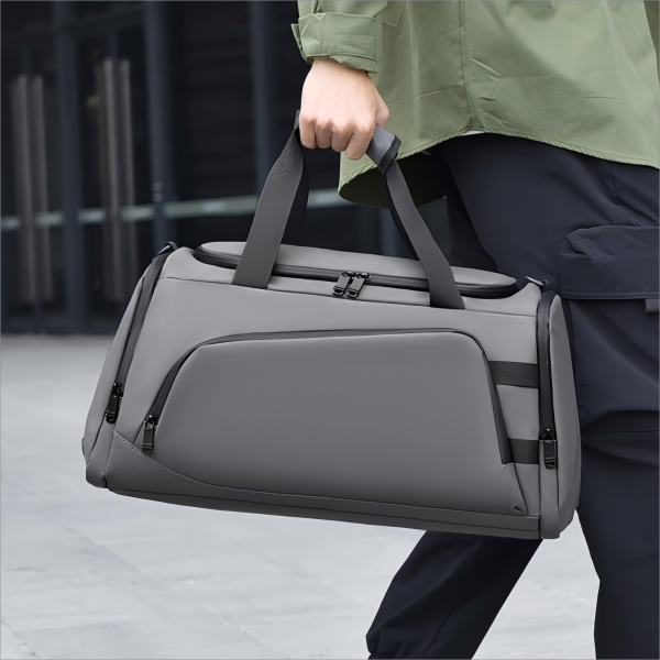 Waterproof dry-wet separation fitness handbag