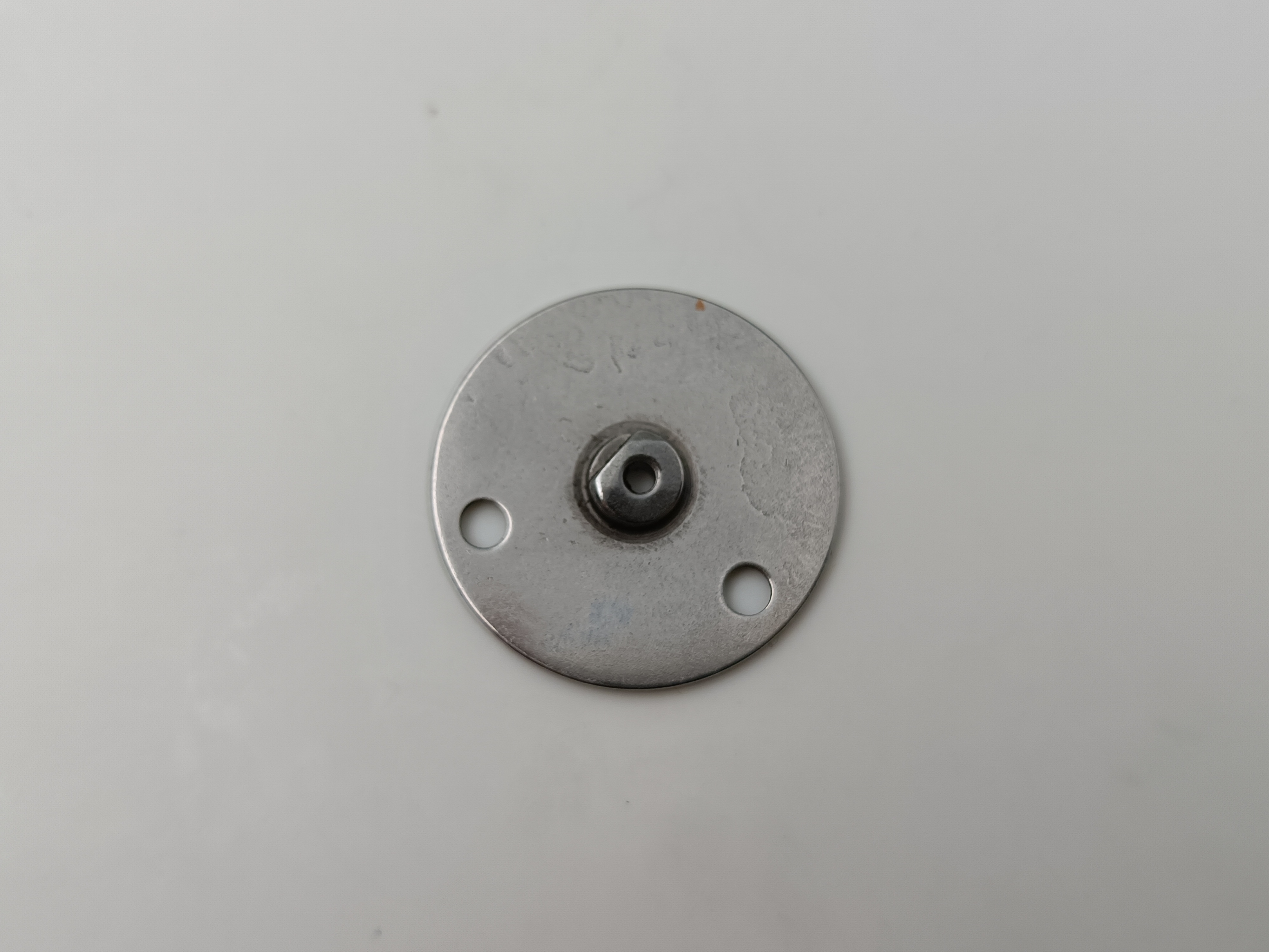 1.8 JUKI LK1900A的原始针板
