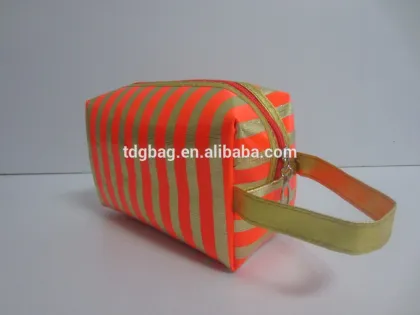 cheap wholesale makeup bags,travel makeup bags,makeup bags with compartments