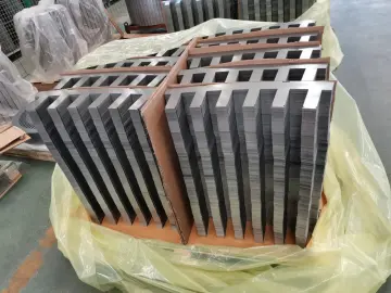 large generators Segmented stator lamination