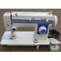 Máquina de coser de uso doméstico multifunción