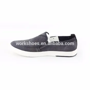 Custom Made Flat Comfortable Black Slip On Sneaker Casual Shoes For Men