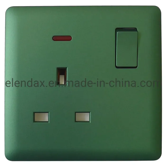 Soket Inggris Terpasang Flush UK1010