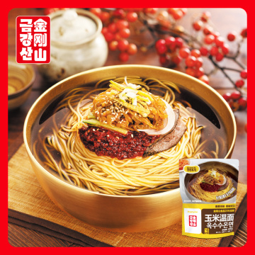 Warm noodles with corn