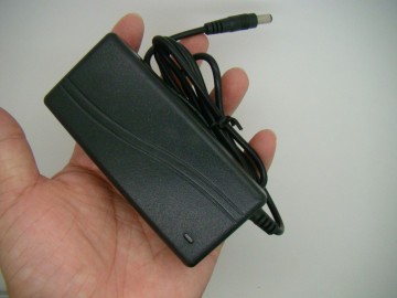 Made in China wholesale 24w DC 12.0V 2.0A Power Adapter For Verifone Vx670 Vx680