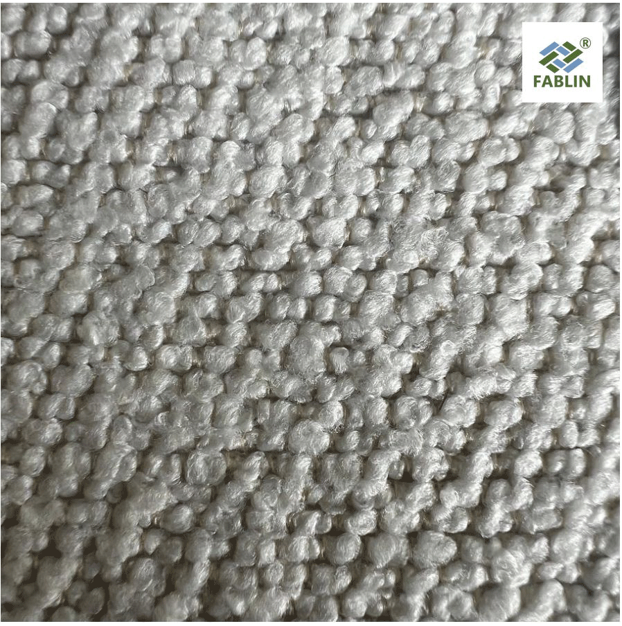 Устойлівая да УФ-прамянёў поліэфірная тканіна, афарбаваная растворам, для вонкавага выкарыстання