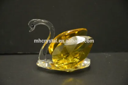 Yellow Glass Crystal Swan Figurine MH-D0440