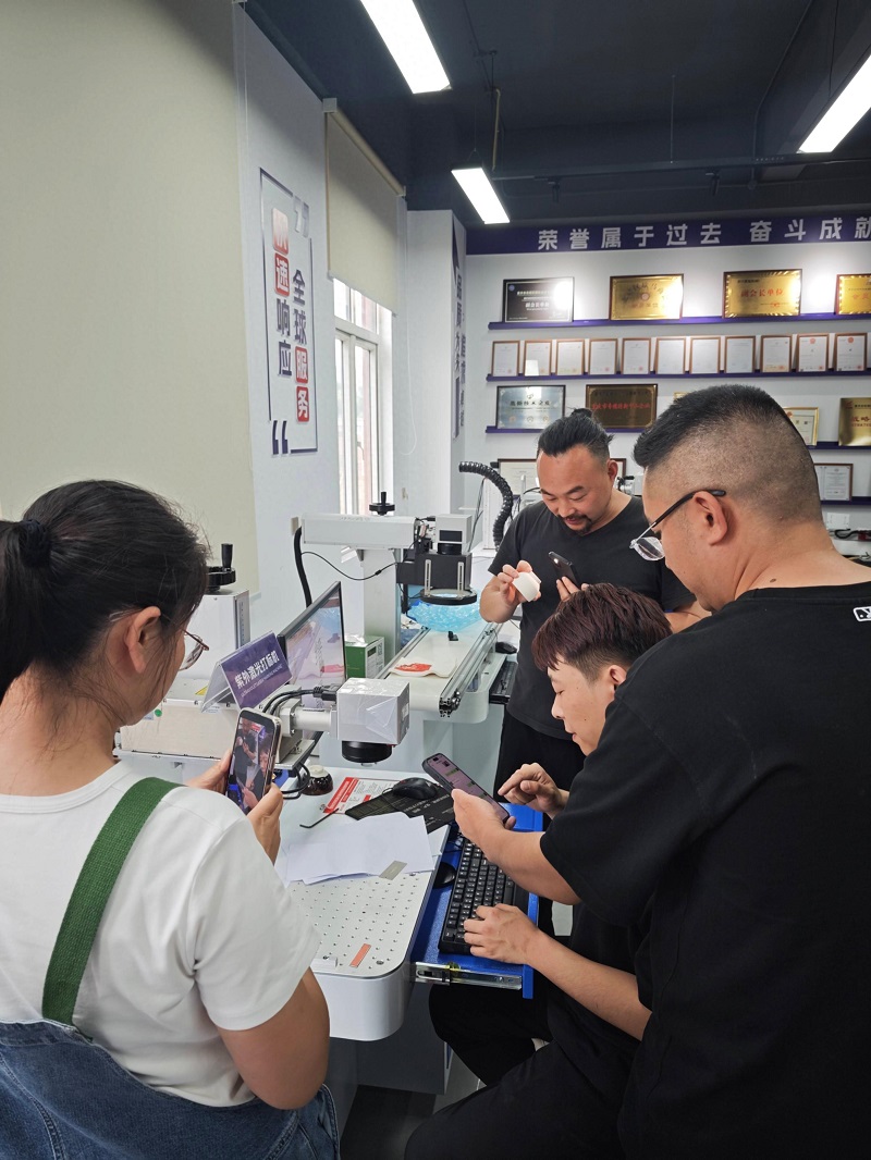 Chuke Intelligent's 10W UV Laser Marking of Ceramic Cups Receives Praise! Dual-Solution Quotation Accelerates Order Implementation