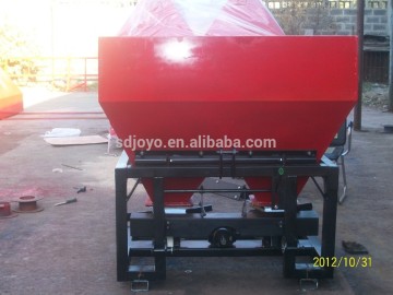 CDR-1000L tow-behind fertilizer spreader
