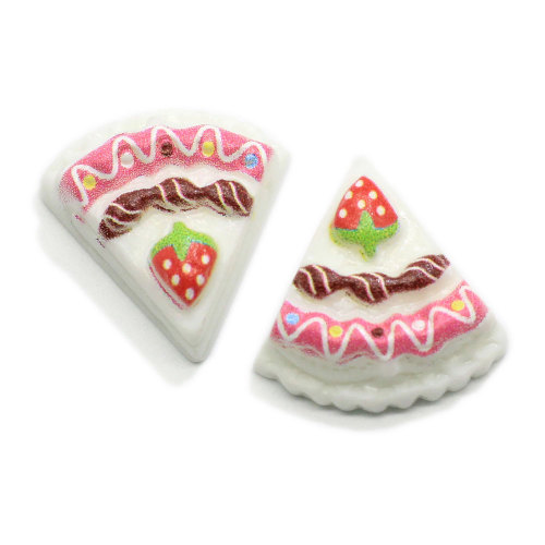 Mieszane Flatback Resin Simulation Cut Strawberry Birthday Cake Cabochon Beads Kids Kitchen Cooking DIY ozdoby akcesoria