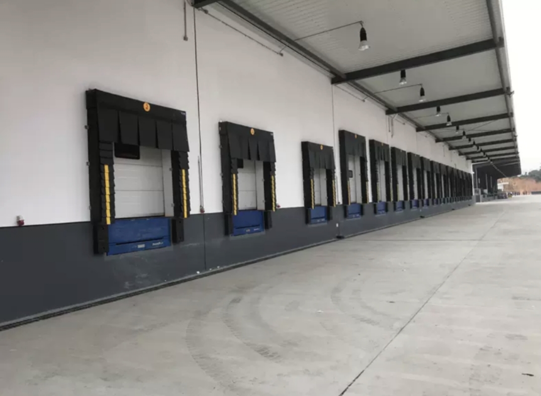 Lift door
