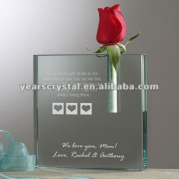 pretty engraving crystal vase for wedding