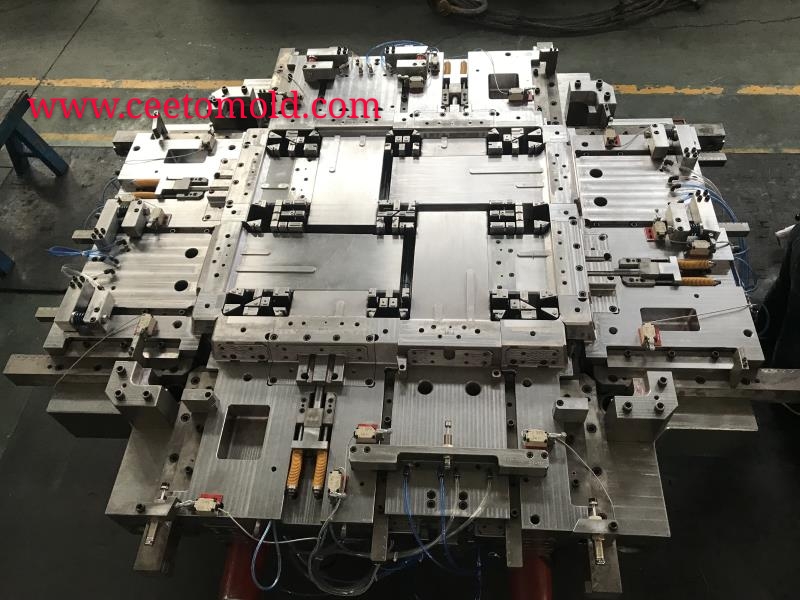 Plastic Pallet Injection Mold