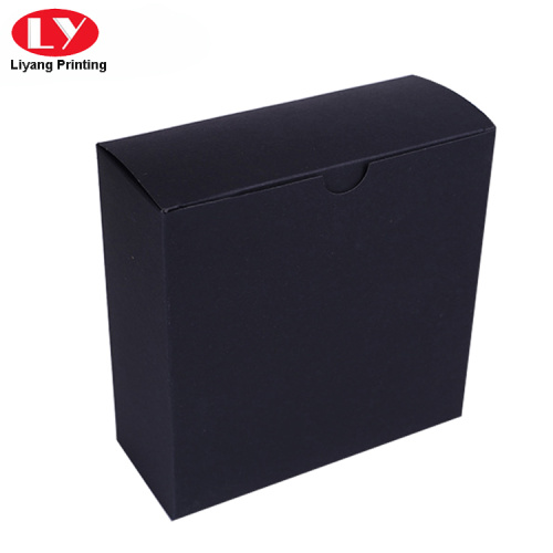 Square Gift Black Belt Box z rękawem