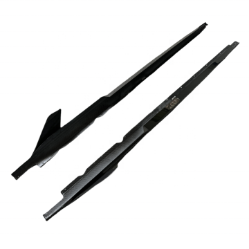 2021-2023 Audi R8 Dry Carbon Fiber Body Kit: Enhance Your Car's Style with a Sleek Side Skirt
