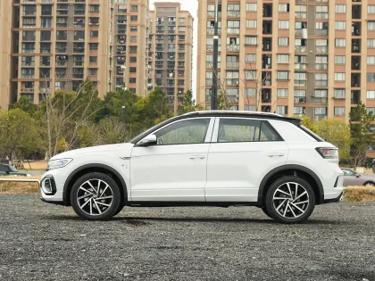 2025 Volkswagen T-ROC 300TSI DSG 2WD Starlight