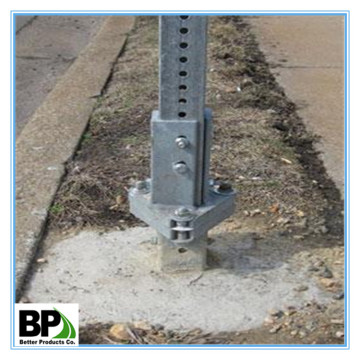 conforms to ASTM Square Sign Post