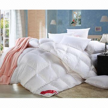 Hot Luxury Goose Down Comforter (Winter)