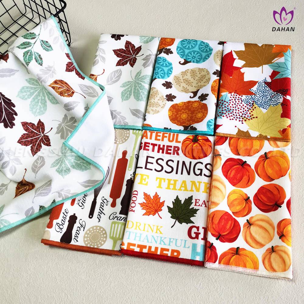 Harvest Festival Printing And Solid Color Microfiber Towel Set 4pack3