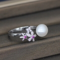 8-9mm Freshwater Pearl Ring dengan tiga bunga